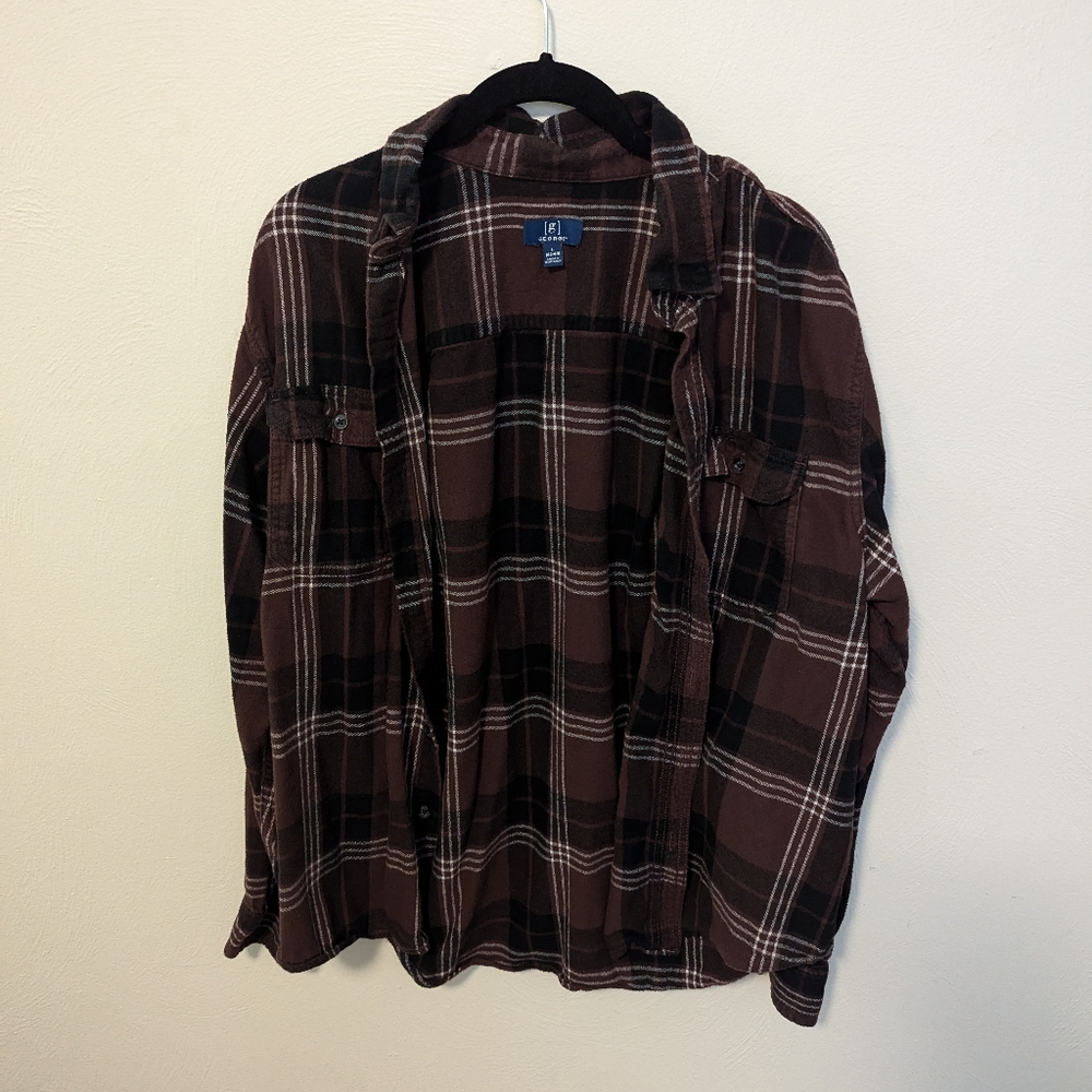 Men's flannel shirt